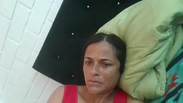 Snapshot of GiveLove1 chatting on 03/08/25, 07:20 GiveLove1 online show from 03/08/25, 07:20