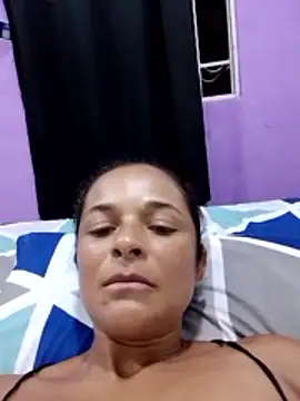 Snapshot of GiveLove1 chatting on 01/05/26, 11:30 GiveLove1 online show from 01/05/26, 11:30