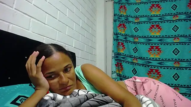 Snapshot of GiveLove1 chatting on 03/03/25, 02:44 GiveLove1 online show from 03/03/25, 02:44