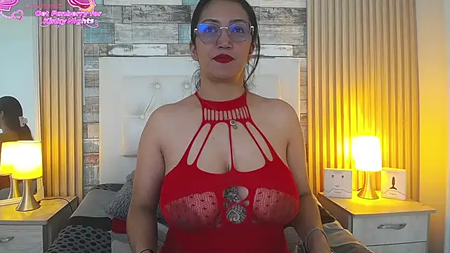 Snapshot of dayana_mendoza69 chatting on 12/05/25, 12:59 dayana mendoza69 online show from 12/05/25, 12:59