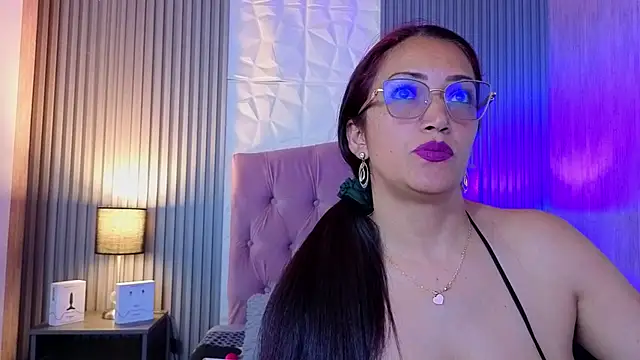 dayana mendoza69 online show from 03/25/26, 09:46