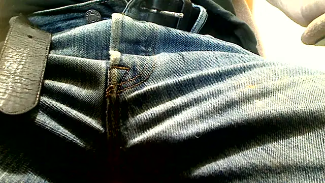 markluvskitty online show from 10/06/25, 12:17