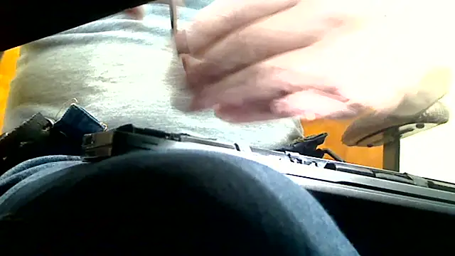 Snapshot of markluvskitty chatting on 03/11/26, 02:44 markluvskitty online show from 03/11/26, 02:44