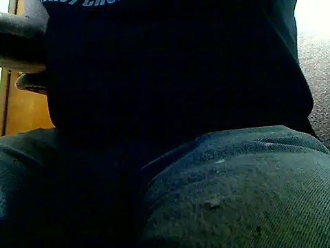 markluvskitty online show from 12/15/25, 01:06