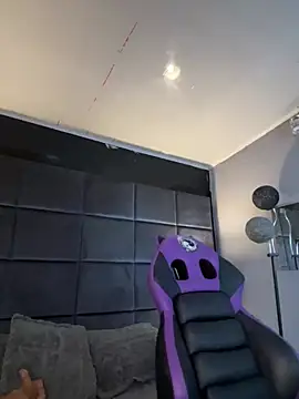 CHERRYY BOMB  online show from 03/15/26, 07:21