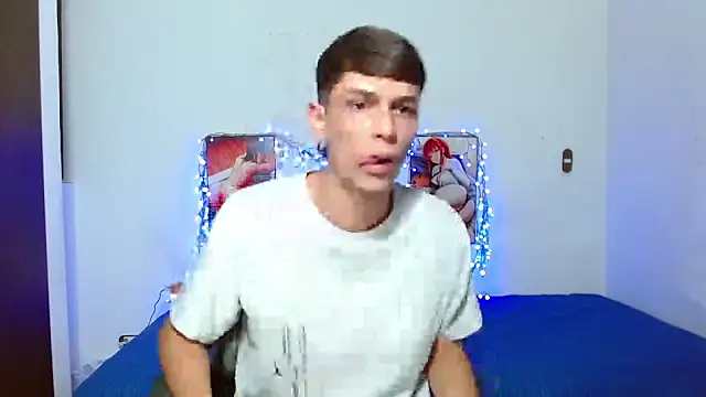 Snapshot of Lucho-Cole chatting on 03/19/26, 11:16 Lucho-Cole online show from 03/19/26, 11:16