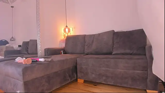 Snapshot of Isabella_francoo chatting on 11/07/25, 04:00 Isabella francoo online show from 11/07/25, 04:00