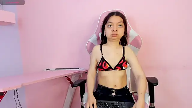 CharlotteMuller online show from 11/20/25, 07:36