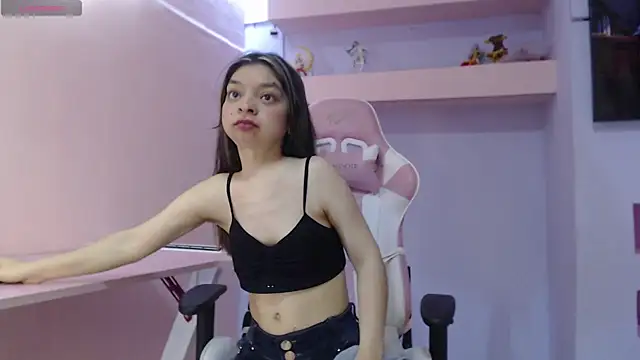 CharlotteMuller online show from 09/18/25, 08:01