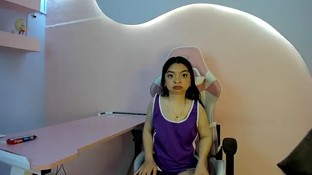 CharlotteMuller online show from 12/05/25, 08:17