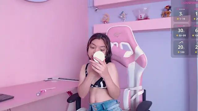 CharlotteMuller online show from 10/02/25, 08:12