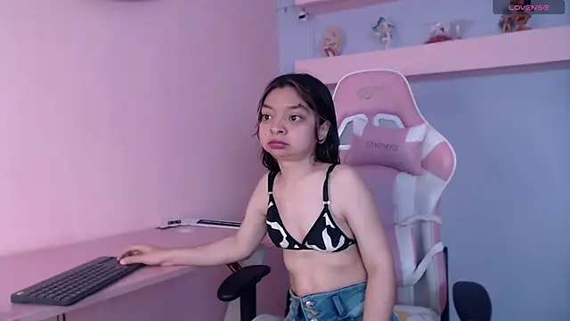 CharlotteMuller online show from 10/04/25, 08:10