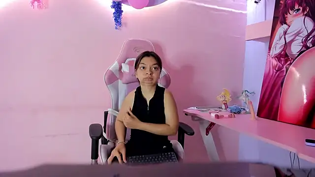 CharlotteMuller online show from 03/22/26, 02:51