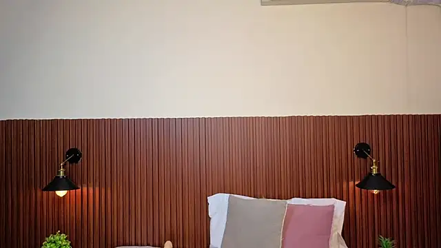 chanel brunette online show from 02/09/26, 12:14