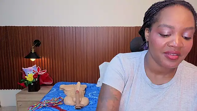 chanel brunette online show from 04/05/26, 06:25