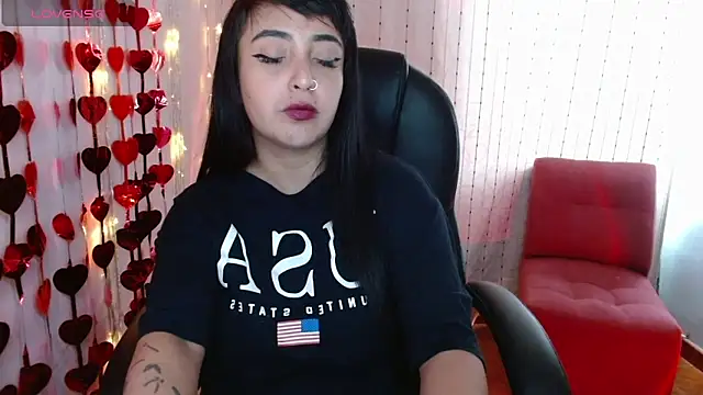 Snapshot of AmberGoddess_ chatting on 03/06/25, 06:05 AmberGoddess online show from 03/06/25, 06:05