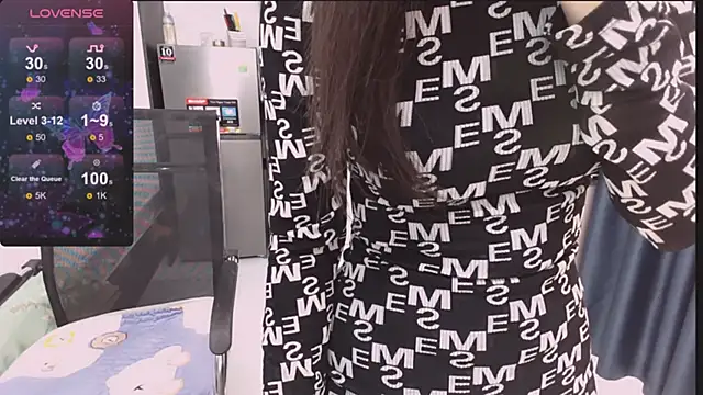 Lee Mi online show from 03/23/25, 07:09