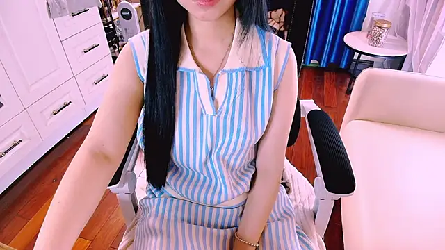 Lee Mi online show from 03/15/26, 02:24