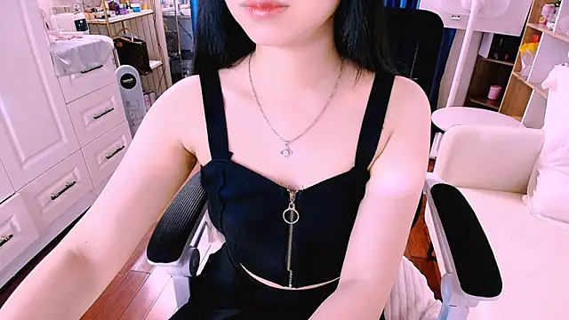 Lee Mi online show from 03/04/26, 12:46