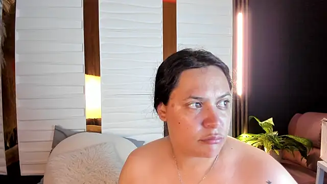 Snapshot of Biiancacox chatting on 09/10/25, 03:16 Biiancacox online show from 09/10/25, 03:16