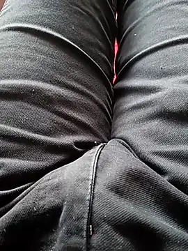 HeftyTheory7 online show from 11/24/25, 08:03