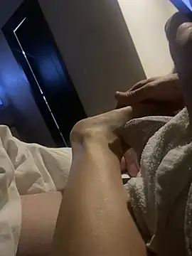 Snapshot of WreckedCrop chatting on 12/14/24, 12:01 WreckedCrop online show from 12/14/24, 12:01