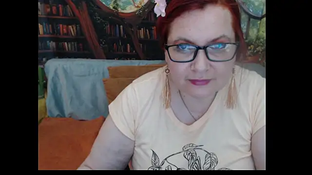 Snapshot of PlayfullMature chatting on 06/18/26, 05:07 PlayfullMature online show from 06/18/26, 05:07