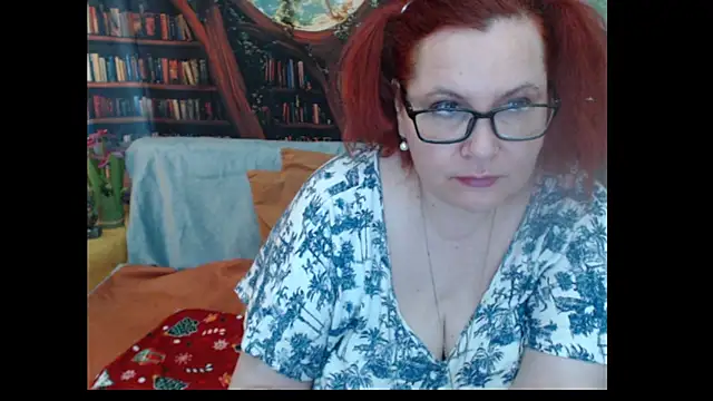 Snapshot of PlayfullMature chatting on 06/23/26, 03:54 PlayfullMature online show from 06/23/26, 03:54