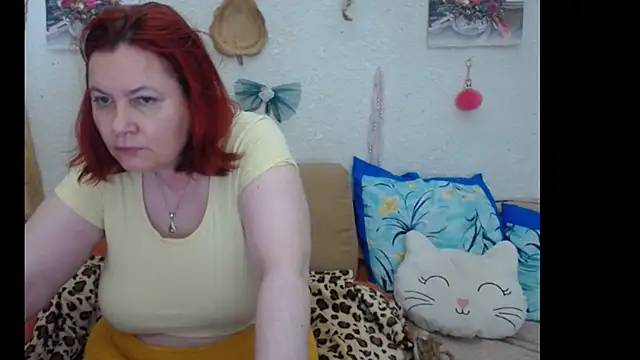 Snapshot of PlayfullMature chatting on 11/14/25, 11:14 PlayfullMature online show from 11/14/25, 11:14