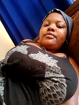 queennapal online show from 02/21/26, 09:55