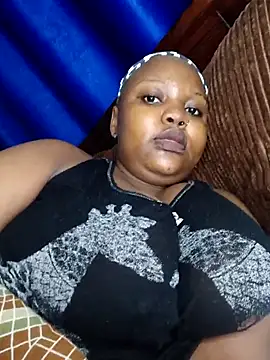 queennapal online show from 04/04/26, 01:12