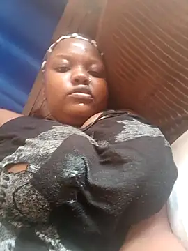 queennapal online show from 03/31/26, 04:25