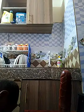 queennapal online show from 02/11/26, 12:49