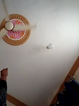 queennapal online show from 03/14/26, 07:03