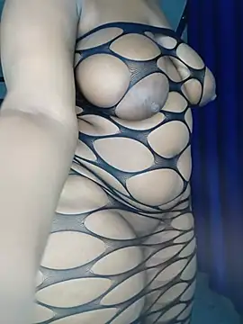 queennapal online show from 05/19/26, 01:10