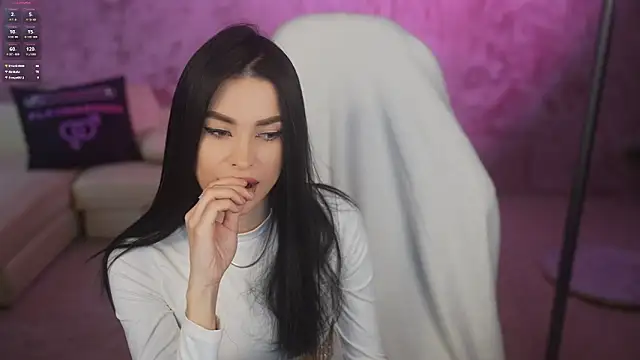 Tina Breeze online show from 04/26/26, 10:23