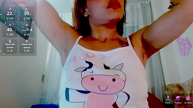 Eva Hoot online show from 11/07/25, 03:44