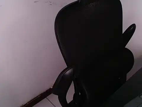 TopDaddy23 online show from 04/03/26, 01:56