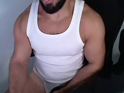 Snapshot of TopDaddy23 chatting on 06/04/26, 02:44 TopDaddy23 online show from 06/04/26, 02:44