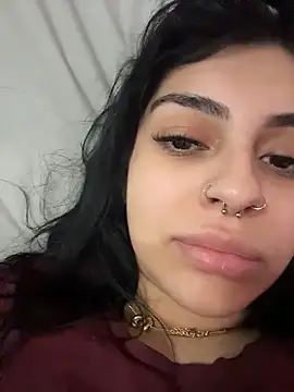 ThickerThanYoBitch online show from 12/15/25, 06:08