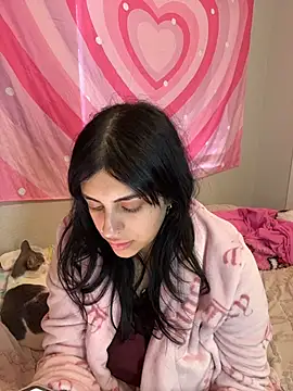 ThickerThanYoBitch online show from 11/17/25, 05:39