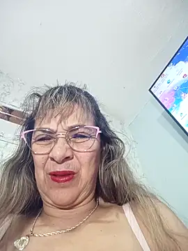 Snapshot of biancchi chatting on 09/26/25, 09:27 biancchi online show from 09/26/25, 09:27