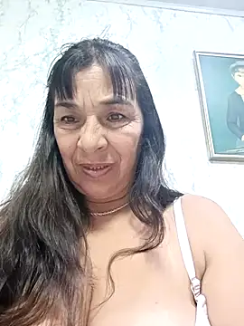 Snapshot of biancchi chatting on 06/16/26, 01:00 biancchi online show from 06/16/26, 01:00
