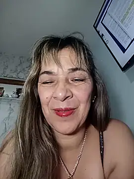 Snapshot of biancchi chatting on 03/18/25, 11:44 biancchi online show from 03/18/25, 11:44