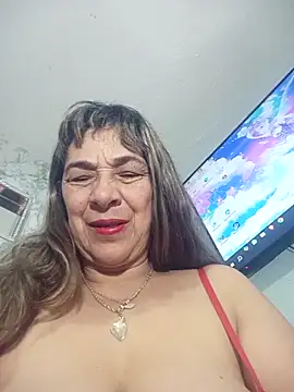 Snapshot of biancchi chatting on 11/10/25, 09:58 biancchi online show from 11/10/25, 09:58