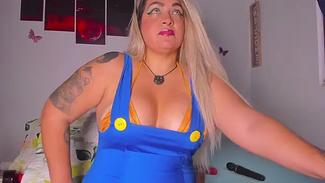 natasha rodriguez1  online show from 06/05/26, 10:15