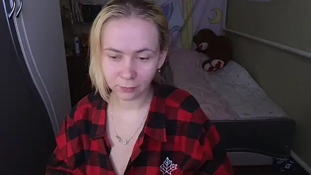 Riley Roo online show from 03/17/26, 09:12