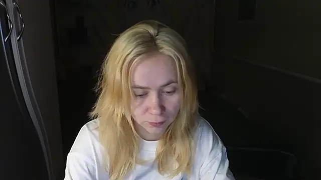 Riley Roo online show from 01/07/26, 04:56