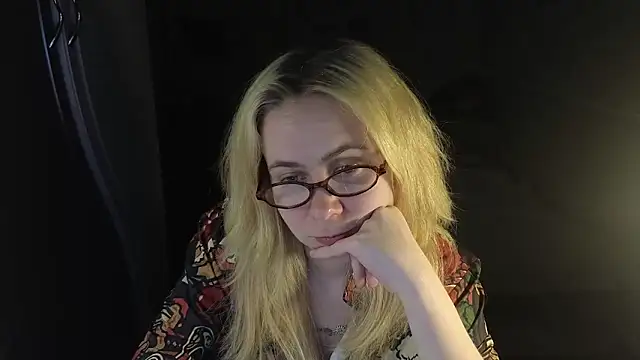 Riley Roo online show from 03/03/26, 05:20