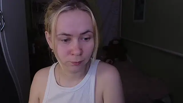 Riley Roo online show from 03/11/26, 08:19